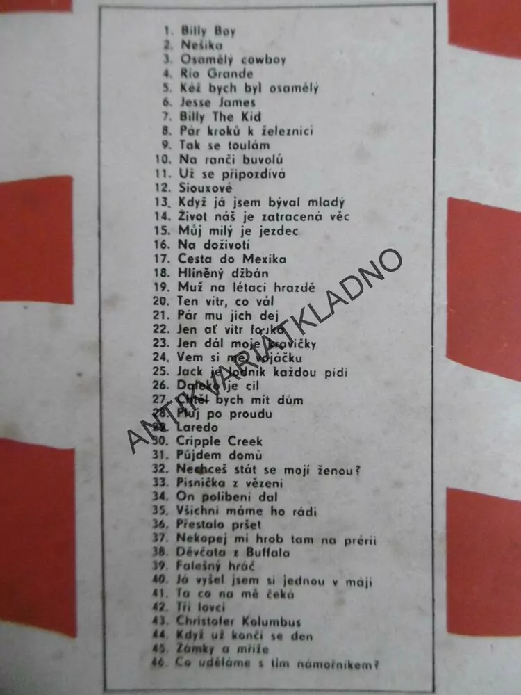 TRAMPSKÉ PÍSNIČKY, KYTARA A KOLTY, ZPĚVNÍK, NOTY, TEXTY