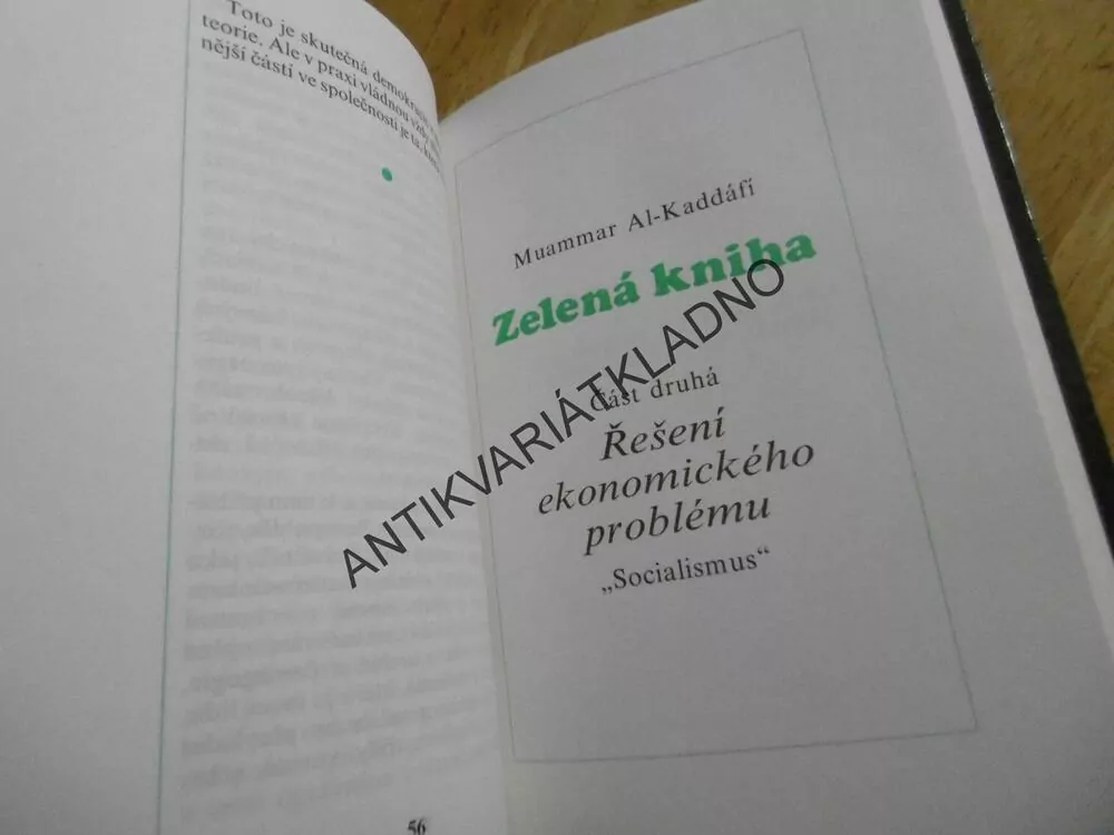 ZELENÁ KNIHA, MUAMMAR AL-KADDÁFÍ, **an