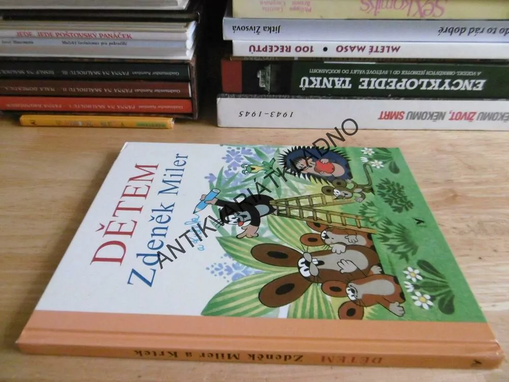ZDENĚK MILER A KRTEK DĚTEM, **an