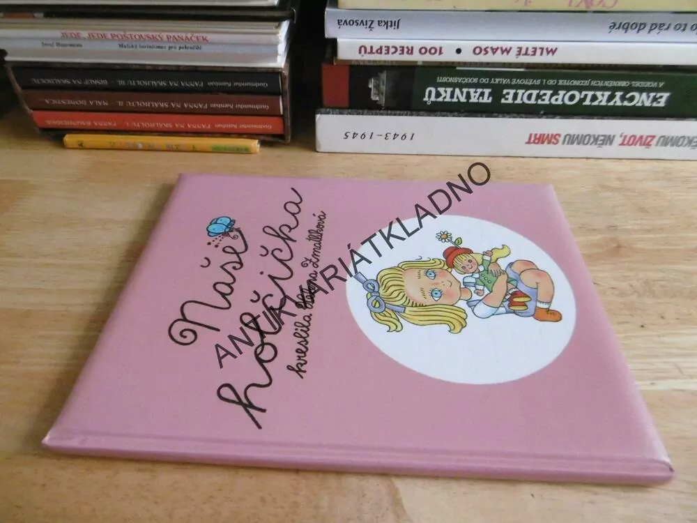 NAŠE HOLČIČKA, HELENA ZMATLÍKOVÁ, **an