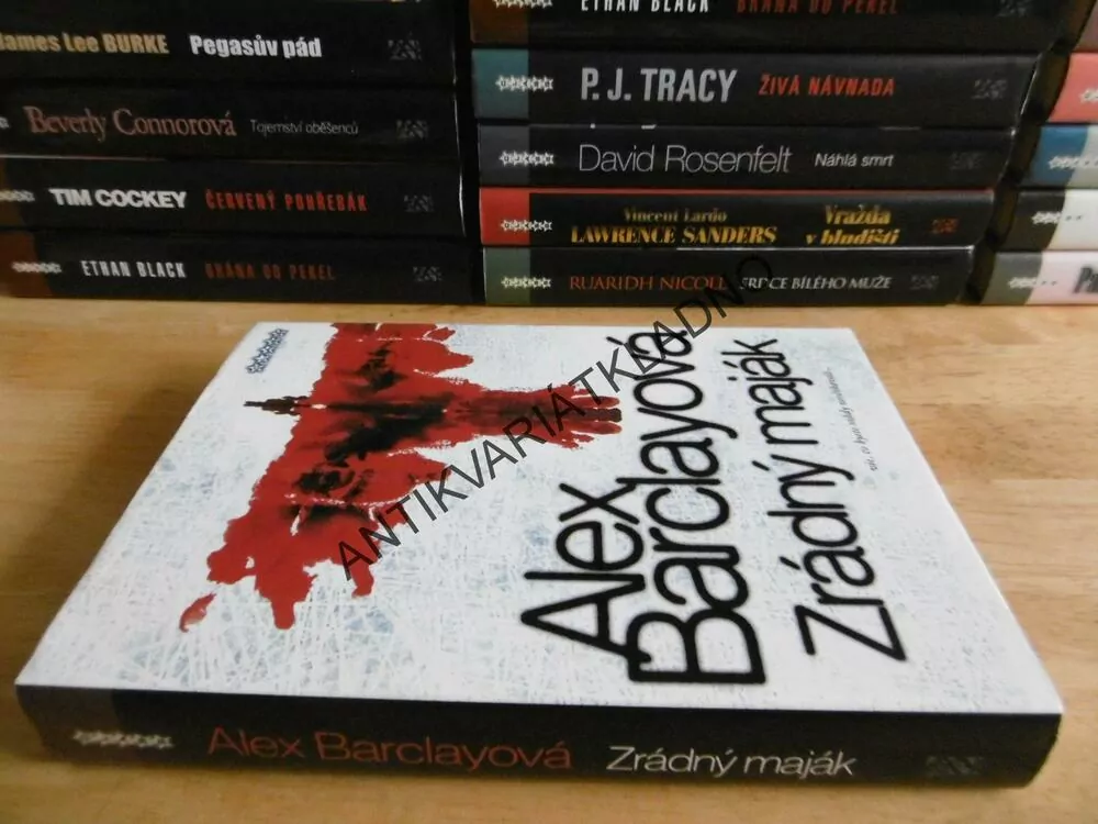 ZÁHADNÝ MAJÁK, ALEX BARCLAYOVÁ, **an
