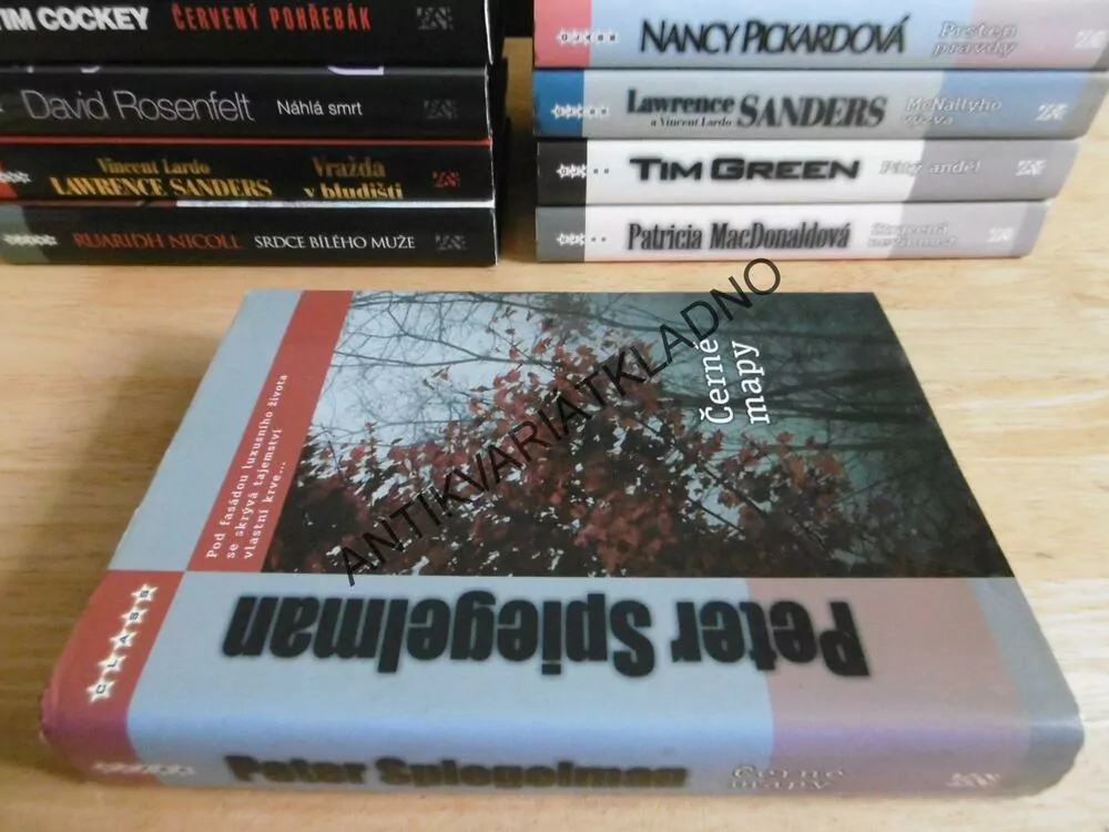ČERNÉ MAPY, PETER SPIEGELMAN, **an