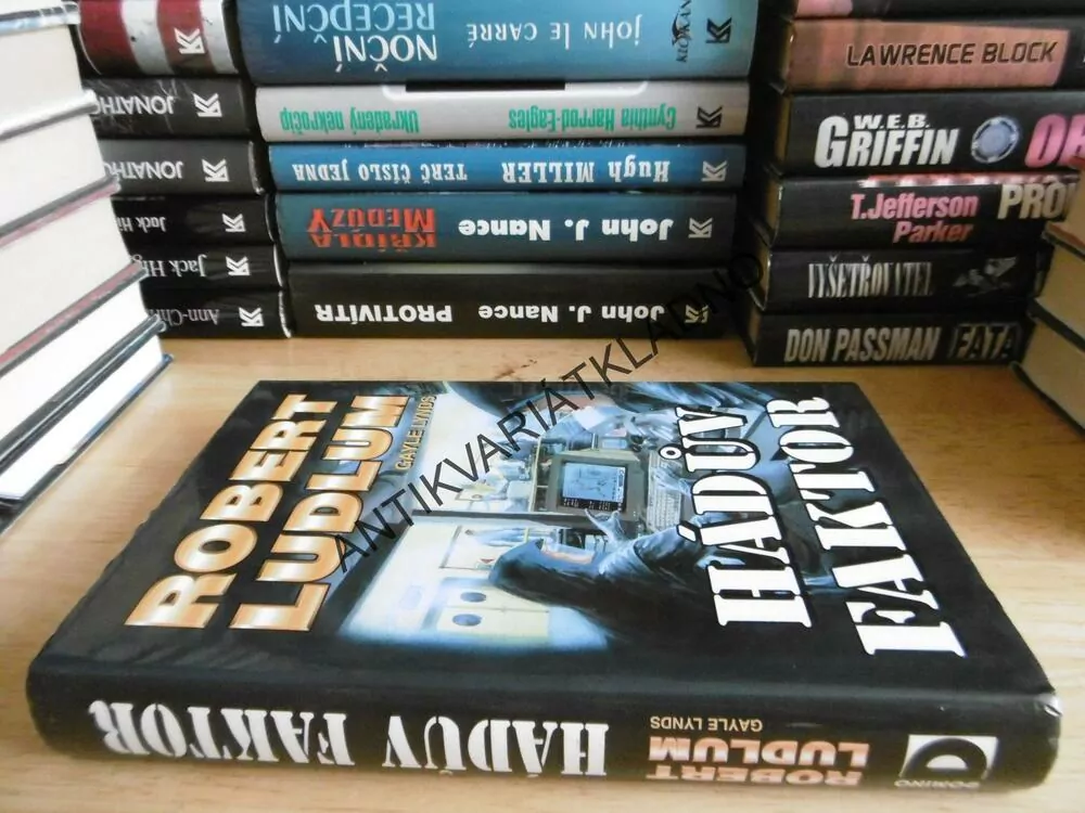 HÁDŮV FAKTOR, ROBERT LUDLUM, GAYLE LYNDS, **an