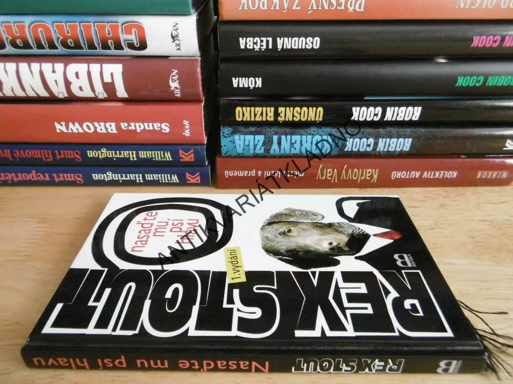 NASAĎTE MU PSÍ HLAVU, REX STOUT, **an