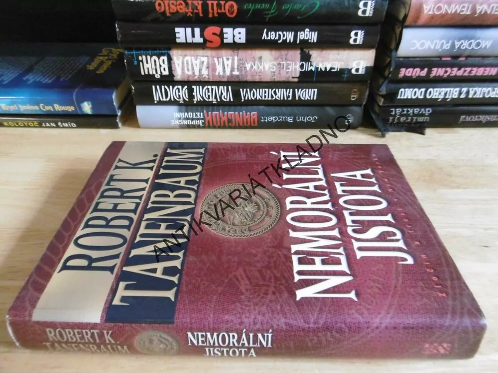 NEMORÁLNÍ JISTOTA, ROBERT K. TANENBAUM, **an