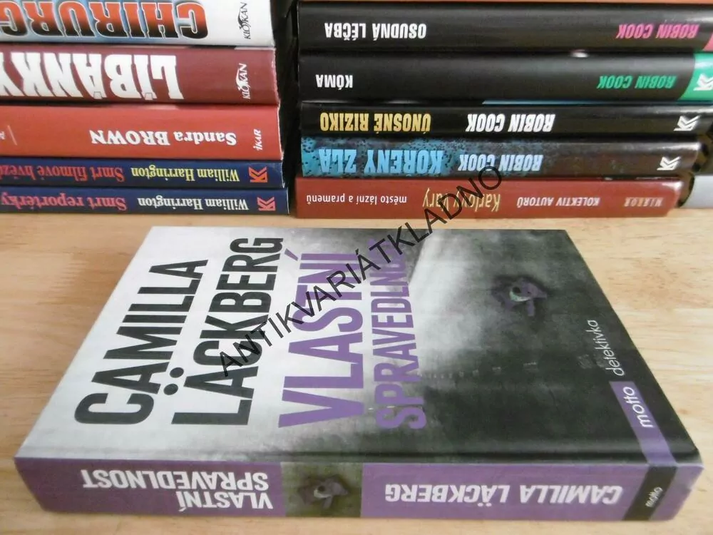VLASTNÍ SPRAVEDLNOST, CAMILLA LACKBERG, **an