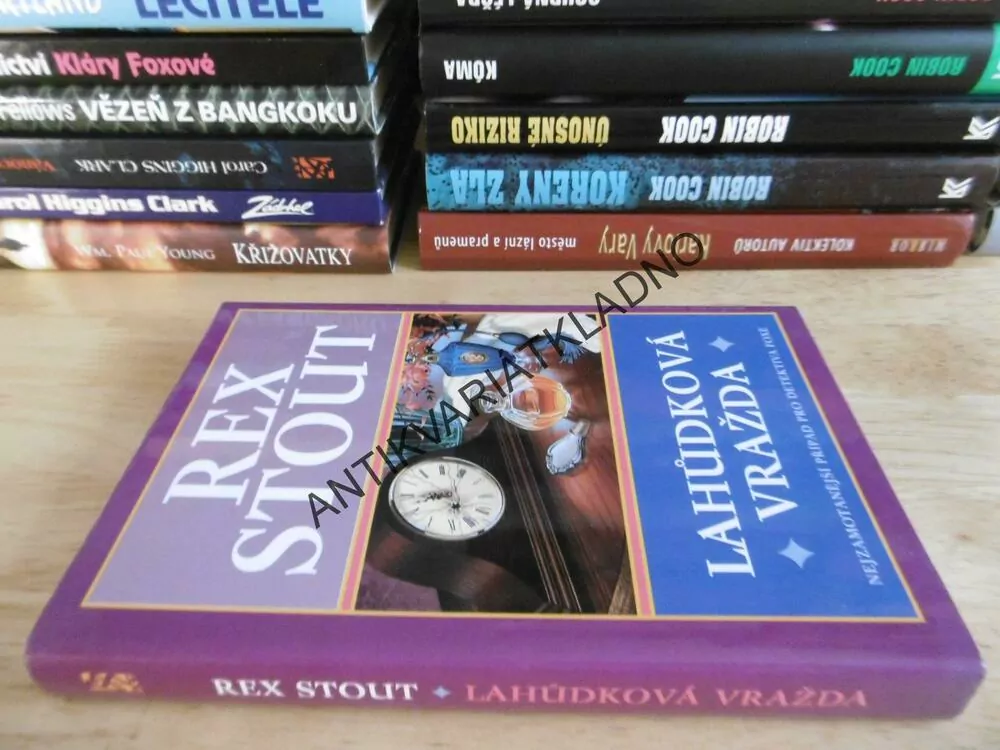 LAHŮDKOVÁ VRAŽDA, REX STOUT, **an