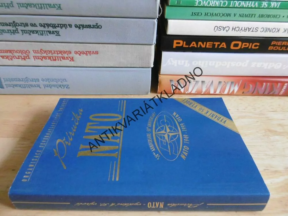 PŘÍRUČKA NATO, VYDÁNÍ K 50.VÝROČÍ, **an