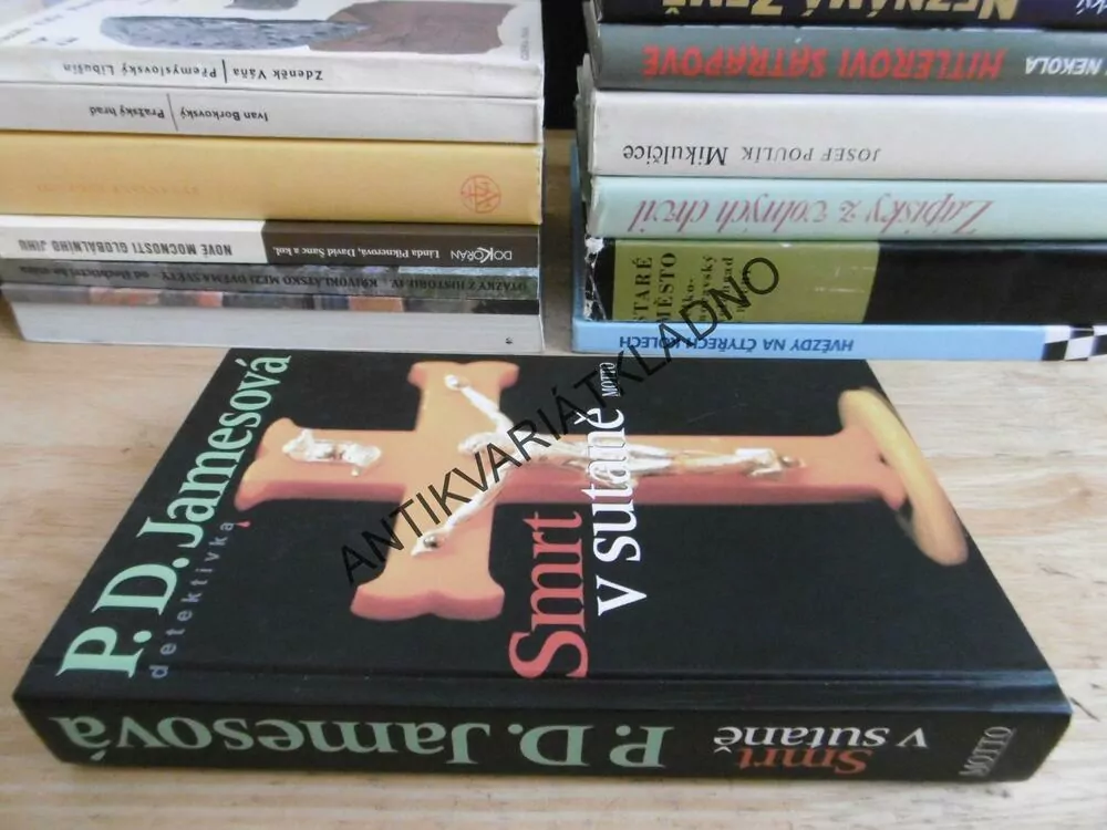 SMRT V SUTANĚ, P.D.JAMESOVÁ,**an