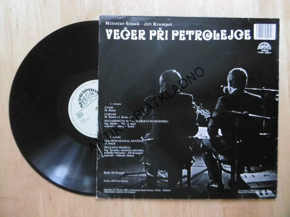 MIROSLAV ŠIMEK, JIŘÍ KRAMPOL, VEČER PŘI PETROLEJCE