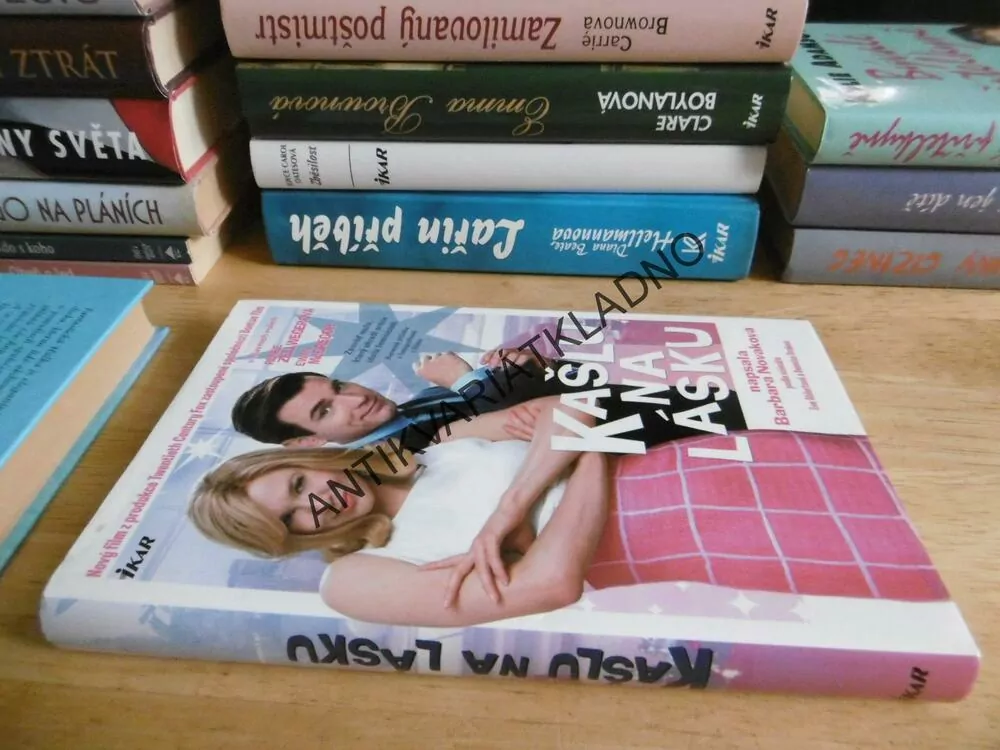 KAŠLU NA LÁSKU, BARBARA NOVÁKOVÁ, **an
