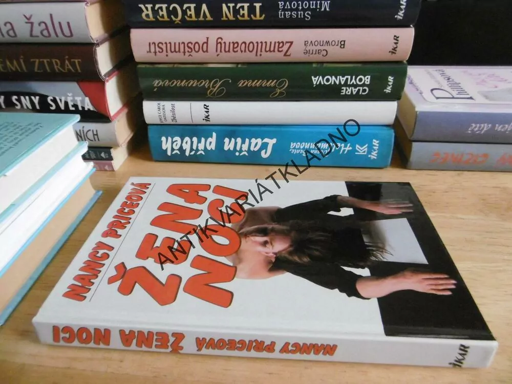 ŽENA NOCI, NANCY PRICEOVÁ, **an