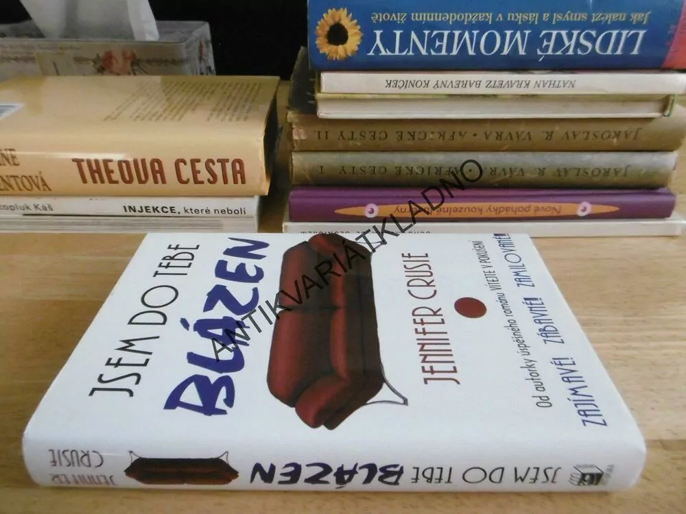 JSEM DO TEBE BLÁZEN, JENNIFER CRUSIE, **an