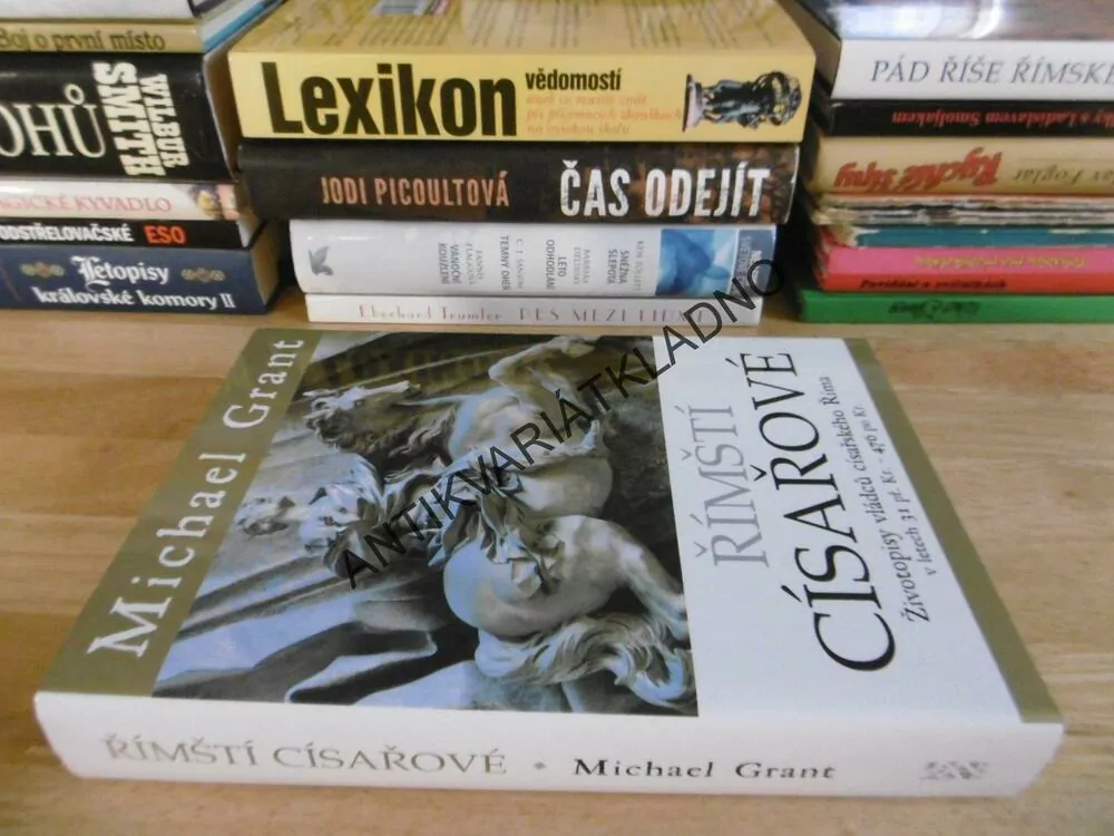 ŘÍMŠTÍ CÍSAŘOVÉ, MICHAEL GRANT, **an