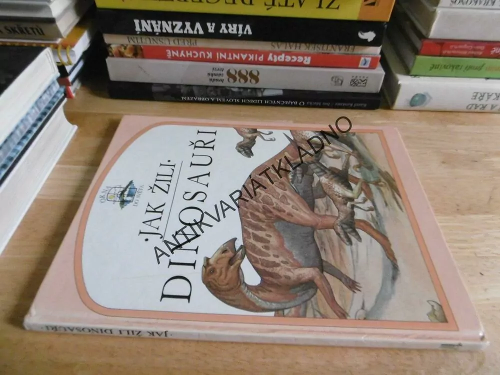 JAK ŽILI DINOSAUŘI, STEVE PARKER, **an