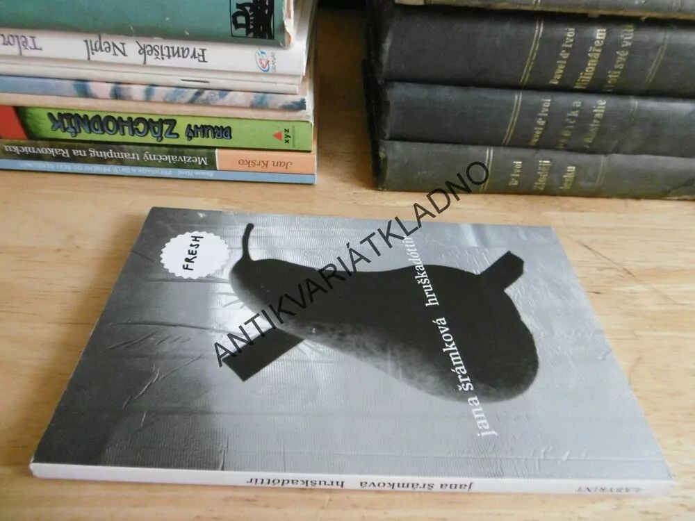 HRUŠKADÓTTIR, JANA ŠRÁMKOVÁ, **an