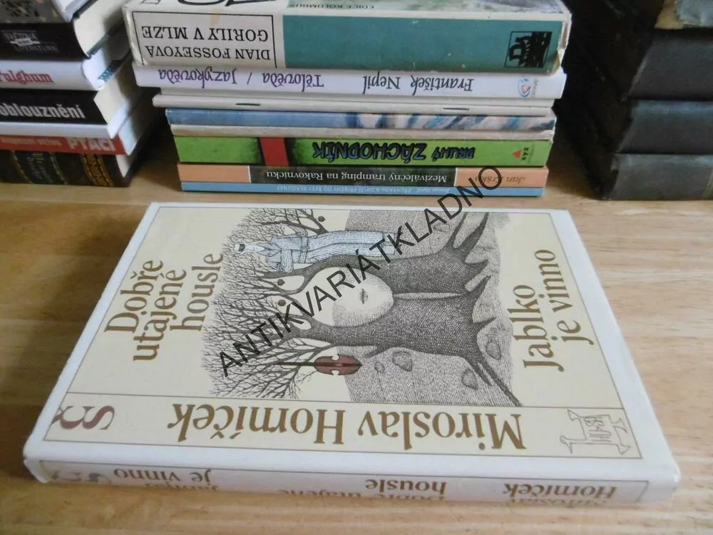 DOBŘE UTAJENÉ HOUSLE, JABLKO JE VINNO, MIROSLAV HORNÍČEK, **an