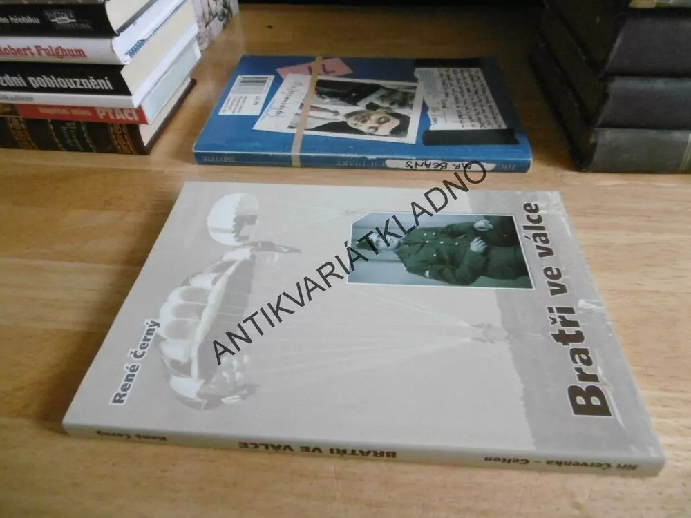 BRATŘI VE VÁLCE, RENÉ ČERNÝ, **an