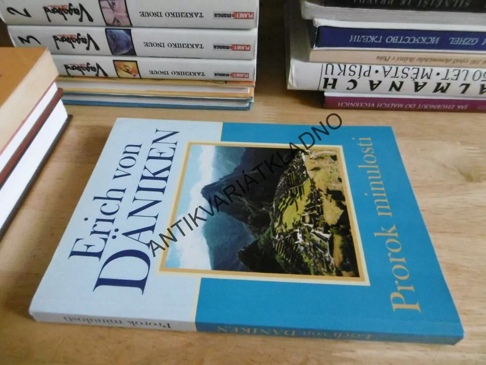 PROROK MINULOSTI, ERICH VON DÄNIKEN, **an