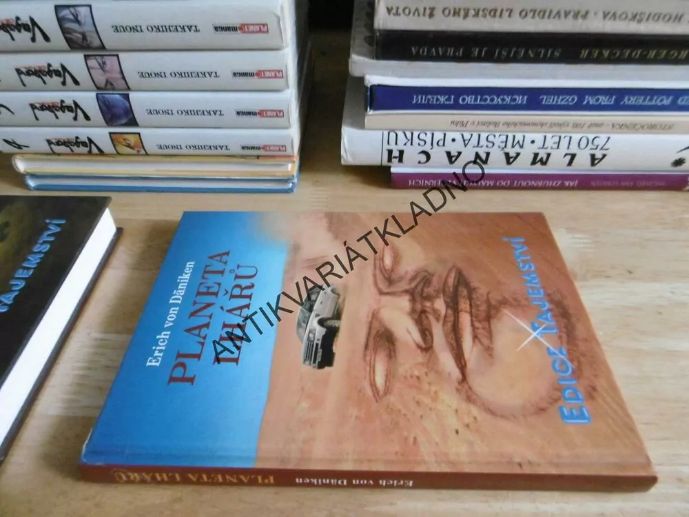 PLANETA LHÁŘŮ, ERICH VON DÄNIKEN, **an
