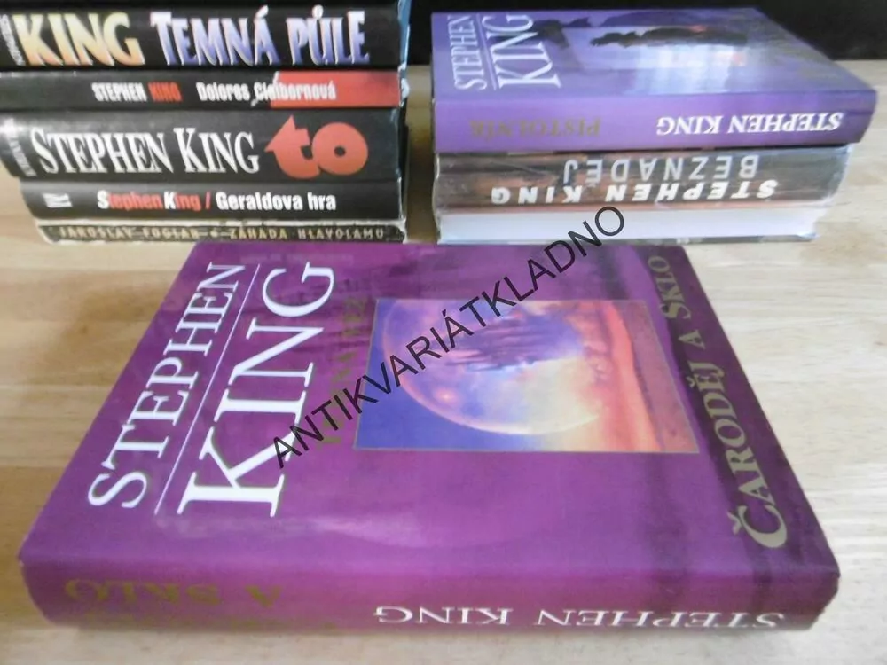 ČARODĚJ A SKLO, STEPHEN KING, **an