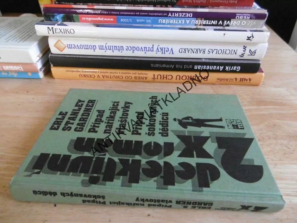 PŘÍPAD NAŘÍKAJÍCÍ VLAŠTOVKY, PŘÍPAD ŠOKOVANÝCH DĚDICŮ, ERLE STANLEY GARDNER, **an