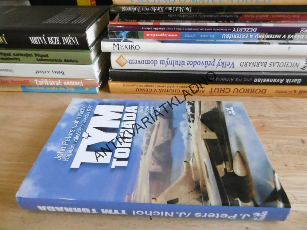 TÝM TORNÁDA, JOHN PETERS, JOHN NICHOL, **an