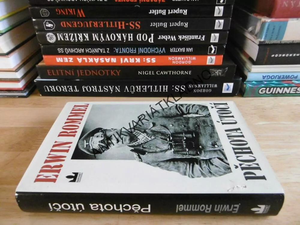 PĚCHOTA ÚTOČÍ, ERWIN ROMMEL, **an