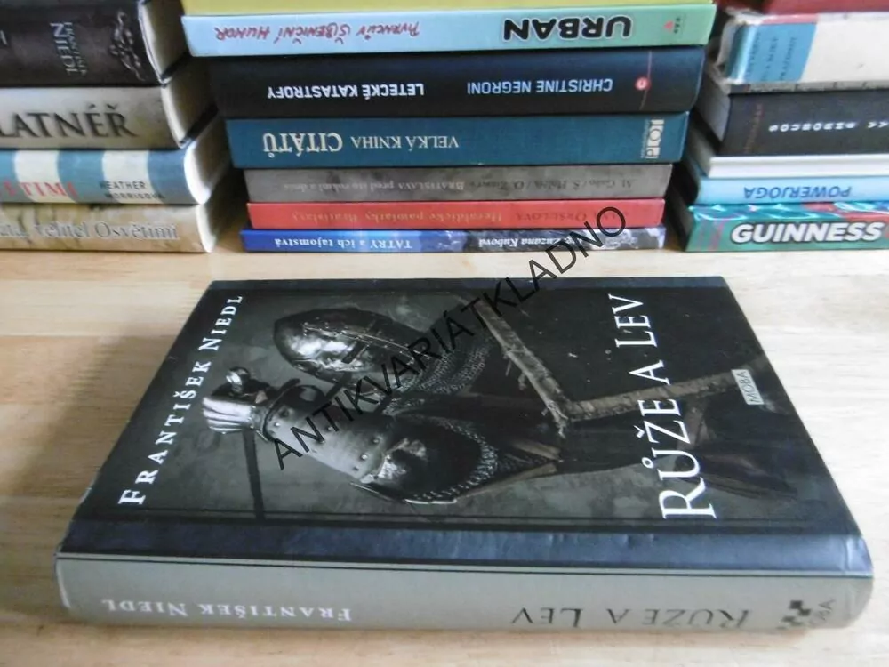 RŮŽE A LEV, FRANTIŠEK NIEDL, **an