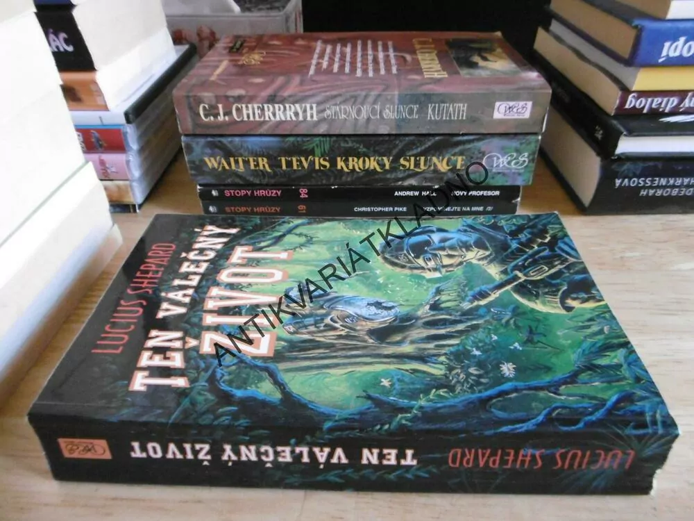 TEN VÁLEČNÝ ŽIVOT, LUCIUS SHEPARD, **an