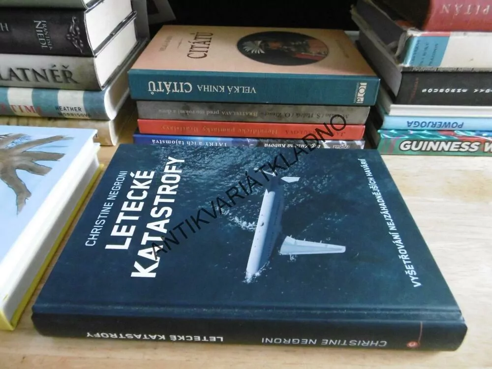 LETECKÉ KATASTROFY, CHRISTINE NEGRONI, **an