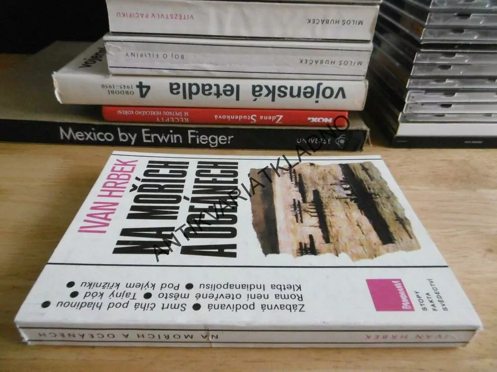NA MOŘÍCH A OCEÁNECH, IVAN HRBEK, **an