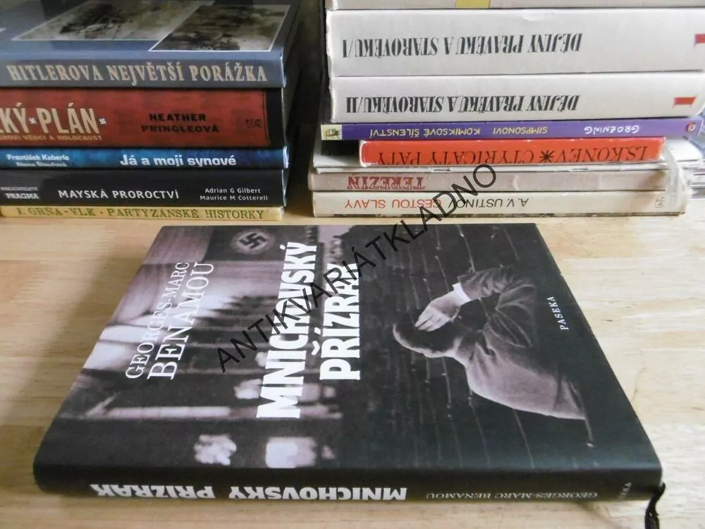 MNICHOVSKÝ PŘÍZRAK, GEORGES-MARC BENAMOU, **an