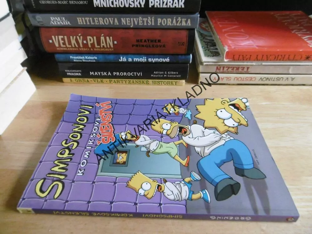 SIMPSONOVI, KOMIKSOVÉ ŠÍLENSTVÍ, MATT GROENING, **an