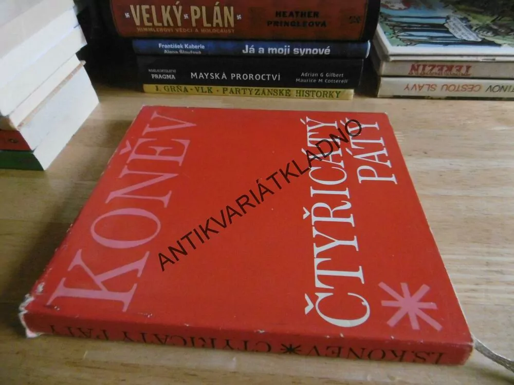 KONĚV, ČTYŘICÁTÝ PÁTÝ, **an