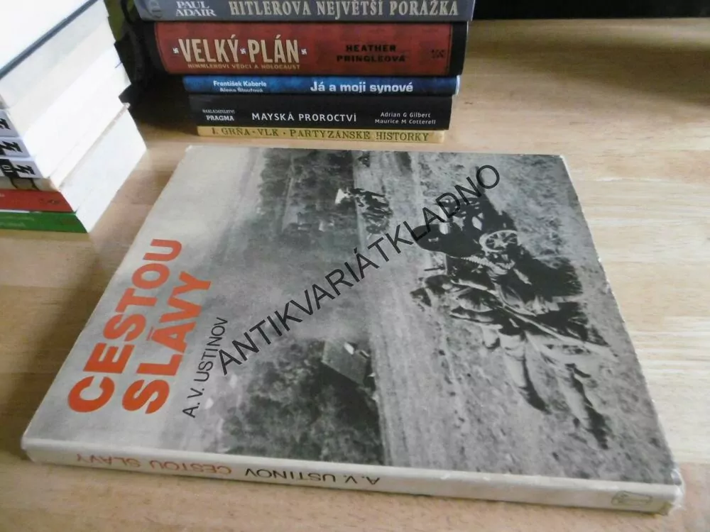 CESTOU SLÁVY, A. V. USTINOV, **an