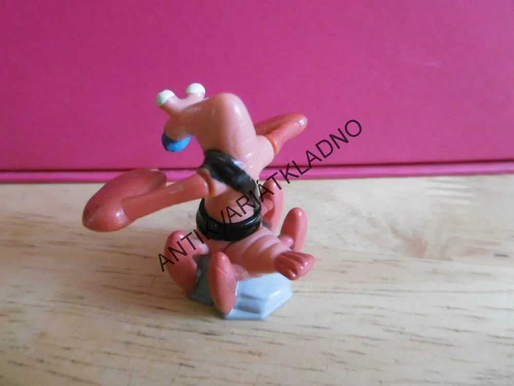 FIGURKA KINDER - HUMR PIRÁT, 1 KUS