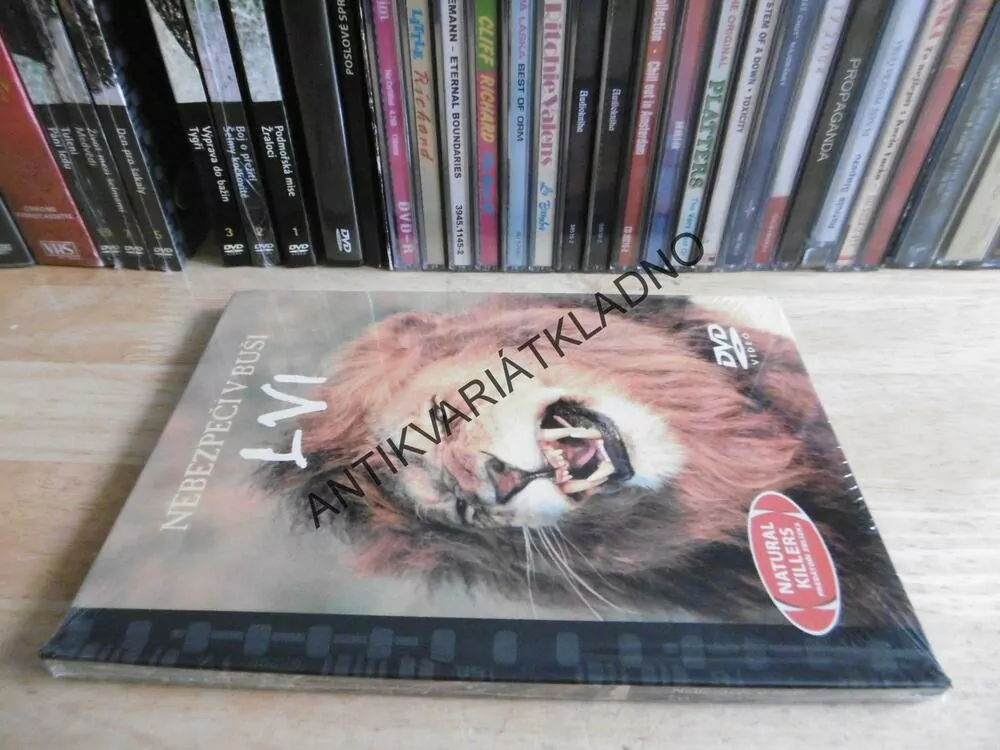 NEBEZPEČÍ V BUŠI, LVI, DVD FILM