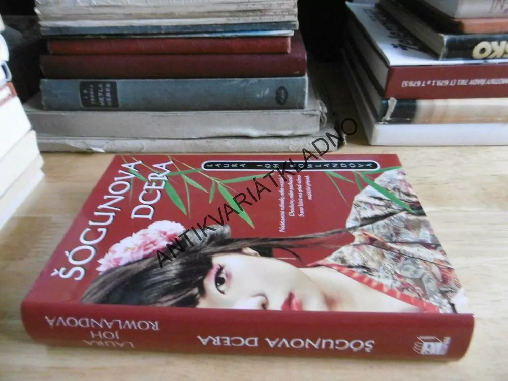ŠÓGUNOVA DCERA, LAURA JOH ROWLANDOVÁ, **an