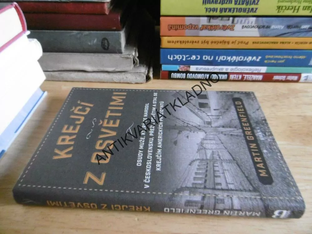 KREJČÍ Z OSVĚTIMI, MARTIN GREENFIELD, **an