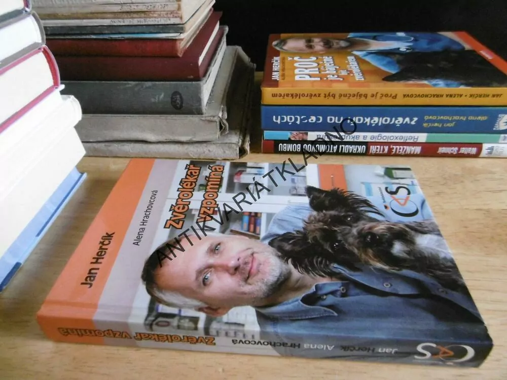 ZVĚROLÉKAŘ VZPOMÍNÁ, ALENA HRACHOVCOVÁ, JAN HERČÍK, **an