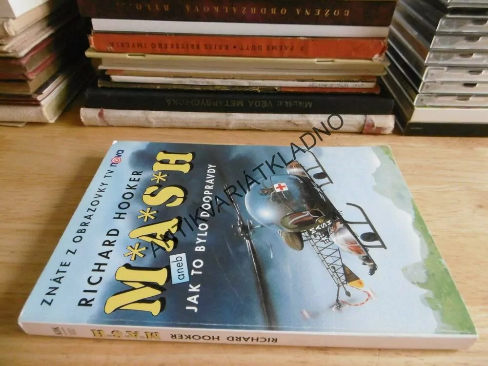 MASH, JAK TO BYLO DOOPRAVDY, RICHARD HOOKER, **an