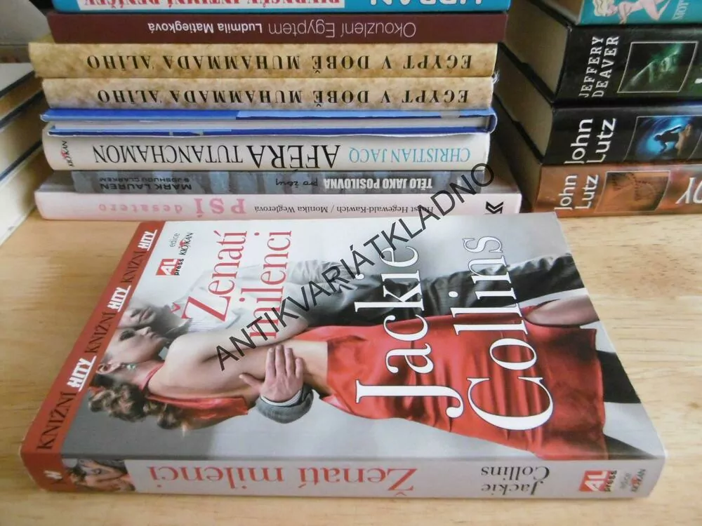 ŽENATÍ MILENCI, JACKIE COLLINS, **an