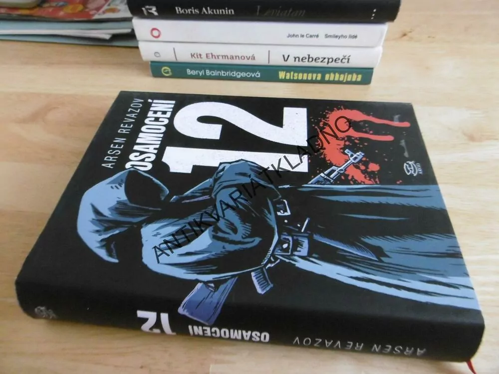 OSAMOCENÍ 12, ARSEN REVAZOV, **an