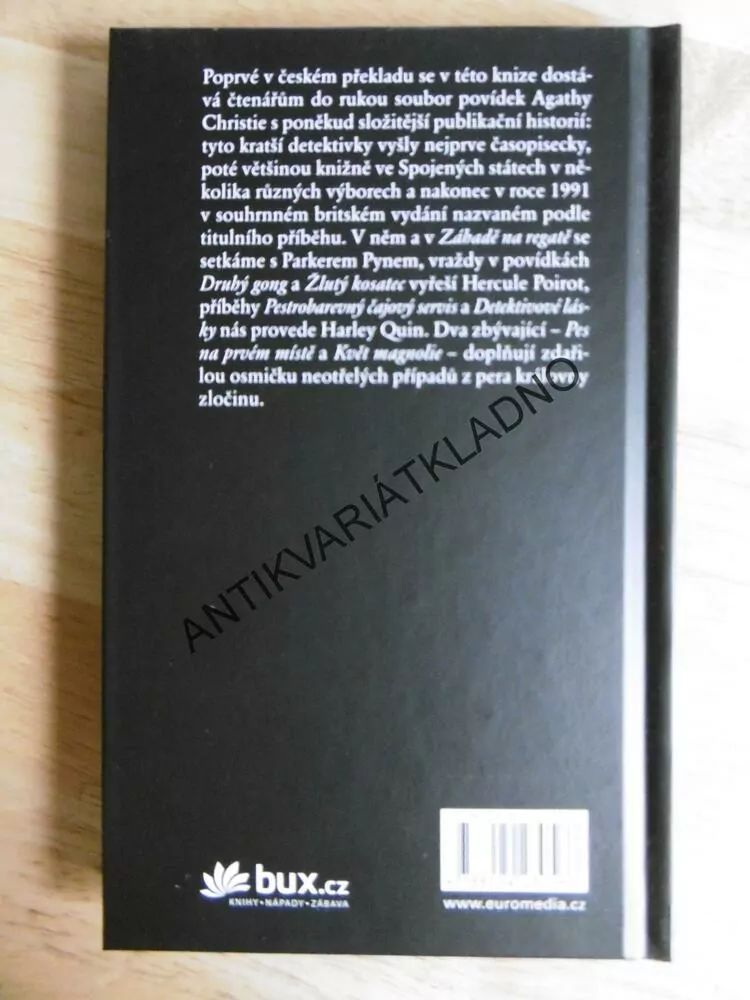 POTÍŽE V ZÁLIVU POLLENSA, AGATHA CHRISTIE, **an