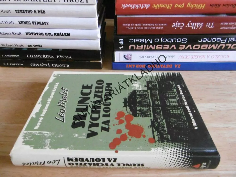 SLUNCE VYCHÁZELO ZA LOUVREM, LÉO MALET, **an