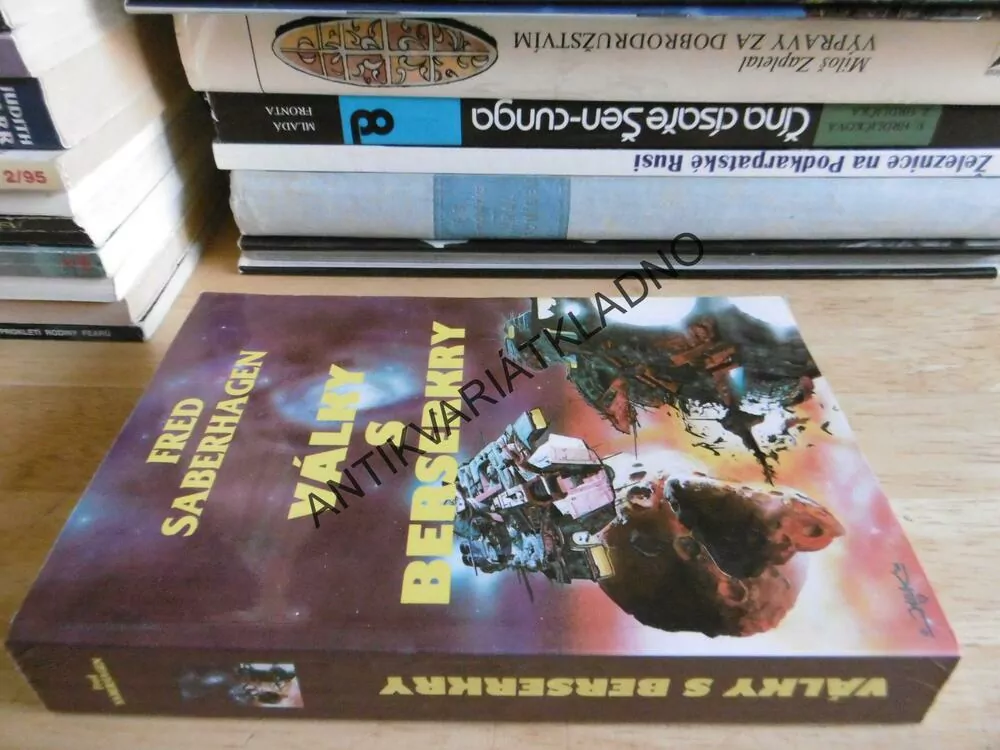 VÁLKY S BERSERKRY, FRED SABERHAGEN, **an