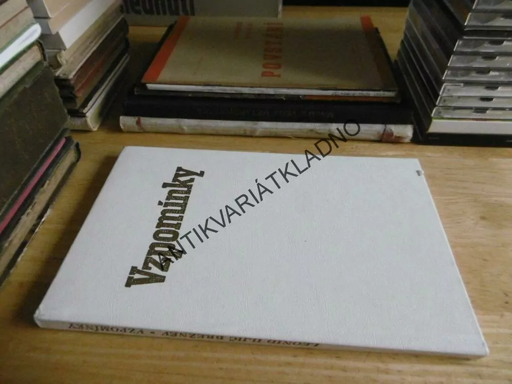 VZPOMÍNKY LEONID ILJIČ BREŽNĚV, 1982, **an
