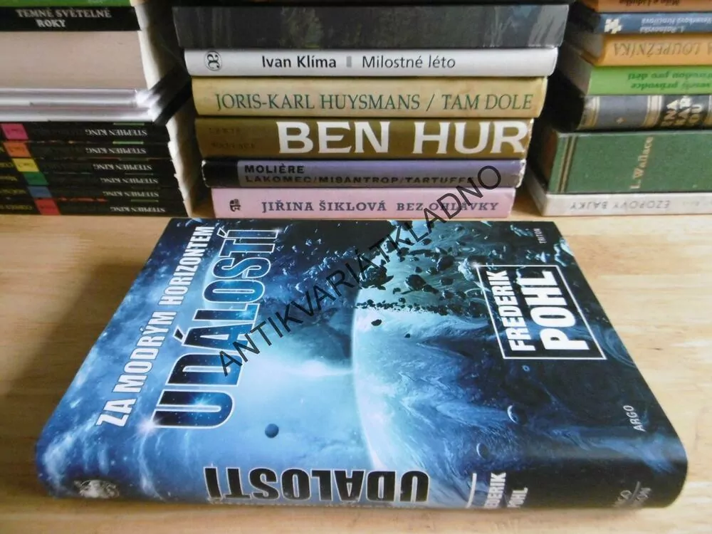 ZA MODRÝM HORIZONTEM UDÁLOSTÍ, FREDERIK POHL, **an