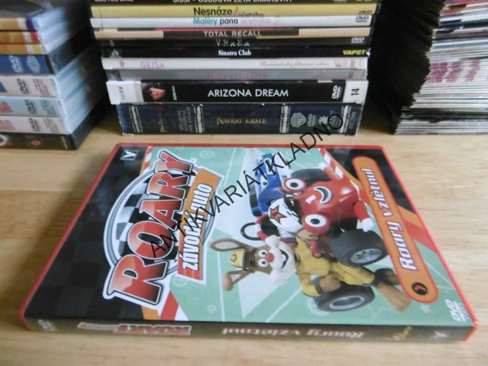 ROARY: ZÁVODNÍ AUTO, ROARY VZLÉTNUL, DVD FILM